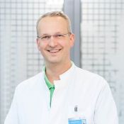 Portrait: Dr. Viktor Römmler